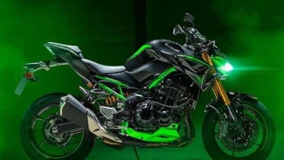 പുത്തൻ കാവസാക്കി Z900 ഡീലർഷിപ്പുകളിൽ എത്തിത്തുടങ്ങി