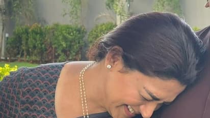 இருள் அண்ட வாய்ப்பே இல்லை..நாட்டாமை...சின்னத்தம்பியுடன் வாரிசு படப்பிடிப்பு தள புகைப்படங்களை பகிர்ந்த குஷ்பூ