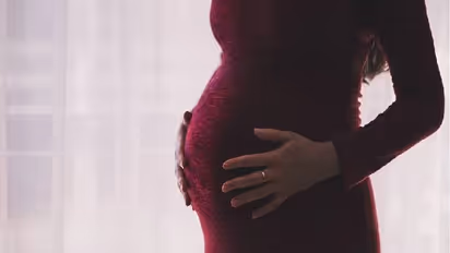 ಗರ್ಭಪಾತ ನಿರ್ಧರಿಸುವ ಹಕ್ಕು ಮಹಿಳೆಗಿದೆ; 32 ವಾರದ ಗರ್ಭಿಣಿಯ ಅಬಾರ್ಷನ್‌ಗೆ ಹೈಕೋರ್ಟ್‌ ಅಸ್ತು..!