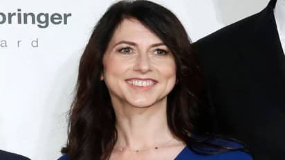 500 കോടിയോളം മൂല്യമുള്ള വീടുകൾ ദാനം ചെയ്ത് ജെഫ് ബെസോസിന്റെ മുൻഭാര്യ 