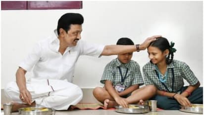 அனைத்து அரசு தொடக்கப் பள்ளிகளிலும் காலை உணவுத் திட்டம்... சட்டப்பேரவையில் மு.க.ஸ்டாலின் அறிவிப்பு!!