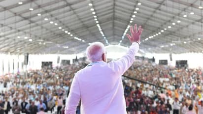 Blog: Narendra Modi is more committed to Mahatma's dreams than Gandhi's direct disciples