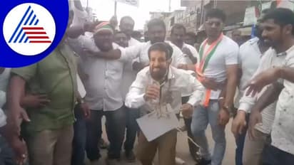 Chikkamagaluru: ಸಿದ್ದರಾಮಯ್ಯ ಕಚ್ಚೆ ಹರುಕ ಎಂಬ ಸಿ.ಟಿ.ರವಿ ಹೇಳಿಕೆ ಖಂಡಿಸಿ ಕಾಂಗ್ರೆಸ್ ಪ್ರತಿಭಟನೆ