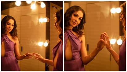 கண்ணாடி முன்னாடி கவர்ச்சியை பிரதிபலிக்கும் ஆண்ட்ரியா....ஹாட் பிசாசு என நெகிழ்ந்து போகும் ரசிகர்கள்