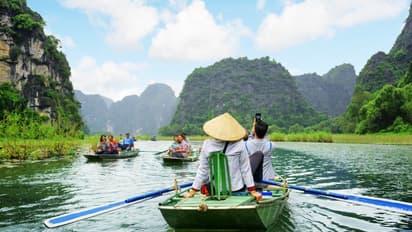 शेयर कीजिए अपनी Love Story और मुफ्त में मनाइए वितयनाम जाकर अपना हनीमून, ऐसे ले सकते हैं भाग