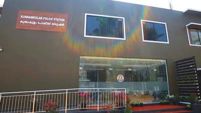 ഓട്ടോറിക്ഷ ഡ്രൈവര്‍ക്കും യാത്രക്കാരിക്കും നേരെ സദാചാര ആക്രമണം നടത്തിയ രണ്ട് പേ‍ര്‍ പിടിയിൽ