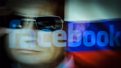 फेसबुक की फेक लव स्टोरी: शादी का वादा कर लिए 1.7 लाख रुपए, फिर अपलोड कर दी अश्लील फोटोज