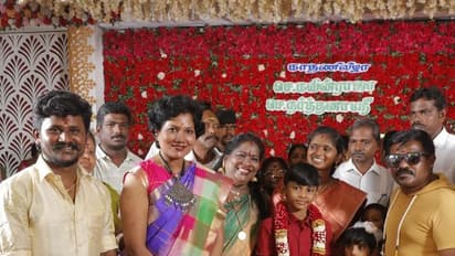 சூப்பர் சிங்கர் ராஜலட்சுமி - செந்தில் கணேஷ் வீட்டில் களைகட்டிய விசேஷம்! விஜய் டிவி பிரபலங்கள் நேரில் வாழ்த்து!