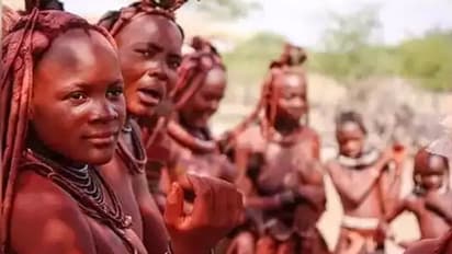 यहां पति सोता है घर के बाहर और बेडरूम में मेहमान के साथ पत्नी बनाती है यौन संबंध