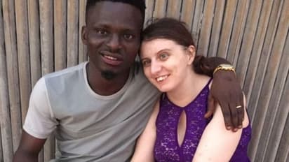 पत्नी संग रोमांस करने की 'सरकार' ने नहीं दी इजाजत, 5 साल से  7000 KM दूर रह रहा है पति