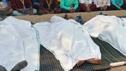   राजस्थान में दरिंदे पिता ने पहले 2 बेटों का गला काटा: फिर खुद भी मर गया, पत्नी ने तीनों की लाश देखी तो...