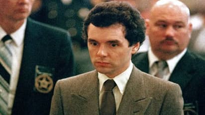 'മരണത്തിൻറെ മാലാഖ' എന്നറിയപ്പെടുന്ന ഹോസ്പിറ്റൽ സീരിയൽ കില്ലർ കൊല്ലപ്പെട്ടു; ഇയാൾ കൊന്നത് 70 പേരെ