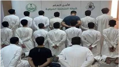 കാല്നടയാത്രക്കാരെ ശല്യം ചെയ്തു; 17 പേര് സൗദിയില് അറസ്റ്റില്