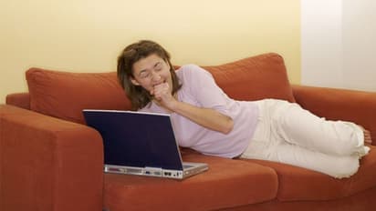 நன்பகல் நேர உறக்கம்  உடலுக்கு நன்மையா...?? தீமையா...??