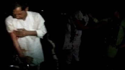 शामली: महिला के घर में घुसकर युवक ने की छेड़छाड़, शोर मचाने पर पालतू कुत्ते ने आरोपी को किया घायल