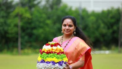 రూమర్స్: కవితను కెసీఆర్ పక్కన పెడుతున్నారా?