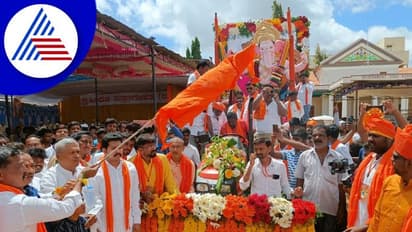 ಬೆಣ್ಣೆನಗರಿ ದಾವಣಗೆರೆಯಲ್ಲಿ ಅದ್ದೂರಿ ಹಿಂದೂ ಮಹಾ ಗಣಪತಿ ಮೆರವಣಿಗೆ 