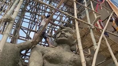 দেশপ্রিয় পার্কের পর মালদার হরিশ্চন্দ্রপুর, আবারও একবার বাংলার বুকে 'সবথেকে বড় দুর্গা'