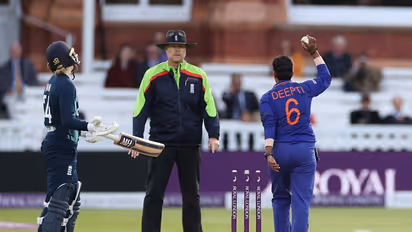 ക്രീസ് വിട്ട നോണ്‍ സ്‌ട്രൈക്കറെ പുറത്താക്കുന്നതിനോട് യോജിപ്പില്ല; നിലപാടിലുറപ്പിച്ച് ബട്‌ലറും മൊയീന്‍ അലിയും