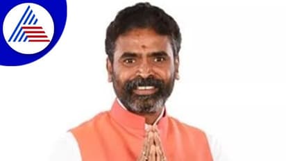 ಸಿಎಂ ಸಿದ್ದರಾಮಯ್ಯ ಕೆಡಿಪಿ ಸಭೆ ಮ್ಯಾಚ್ ಫಿಕ್ಸಿಂಗ್: ಸಂಸದ ಮುನಿಸ್ವಾಮಿ