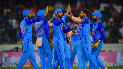 IND V/S SA: टीम इंडिया के लिए तिरुवनंतपुरम का मैदान कितना लकी? हेड टू हेड मुकाबले में कौन किस पर है भारी