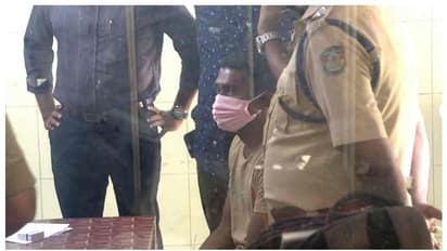 'വേളി കായലില് ഉപേക്ഷിച്ചു, ടീ ഷര്ട്ട് കണ്ടെത്താനായില്ല', ജിതിനെ അടുത്തമാസം 6 വരെ റിമാന്റ് ചെയ്തു