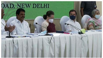  'എല്ലാം ഗെലോട്ടിന്‍റെ തിരക്കഥ', ഹൈക്കമാന്‍ഡ് റിപ്പോര്‍ട്ട് ഗെലോട്ട് അട്ടിമറിച്ചെന്ന് റിപ്പോര്‍ട്ട്