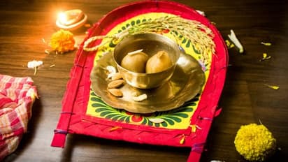 Durga Puja Special: Where and when you can enjoy 'Sharodiya Utsav'; know its special menu