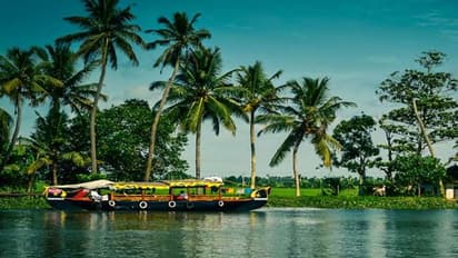 தீபாவளி விடுமுறையில் குடும்பத்துடன் செல்ல ஏற்ற இடம், அதுவும் குறைந்த செலவில்! எங்கு தெரியுமா ?