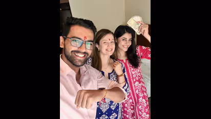 कौन हैं टीम इंडिया के स्पीड स्टार की बहन, जिसने की बॉलीवुड में धमाकेदार एंट्री, देखें सुपर मॉडल की 10 PHOTOS