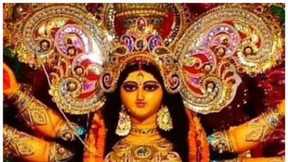 Navratri 2022 :  നവരാത്രിപൂജയും വിദ്യാരംഭവും ; അറിഞ്ഞിരിക്കാം ചിലത്...