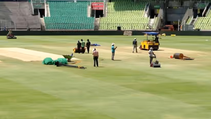 180ന് മുകളിൽ റൺ പിറക്കുമെന്ന പ്രവചനം 'തള്ളോ'?; കാര്യവട്ടത്തെ പിച്ചിൽ ഒളിച്ചിരിക്കുന്ന ഭൂതം, ചർച്ച