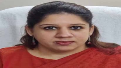 కాకినాడ కలెక్టర్ కృతికా శుక్లా పేరుతో సైబర్ కేటుగాళ్ల మేసేజ్లు: ఎస్పీకి కలెక్టర్ ఫిర్యాదు