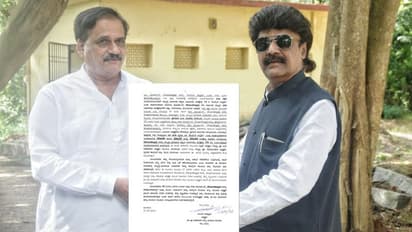 Dharawada:  ಕೈ ಅಭ್ಯರ್ಥಿ ನಾನೇ ನಾನೇ ಅಂತ ತಿರುಗಾಡ್ತಿದ್ದ ದೀಪಕ್ ಚಿಂಚೋರೆಗೆ ಕಾಂಗ್ರೆಸ್ ನೋಟಿಸ್ 