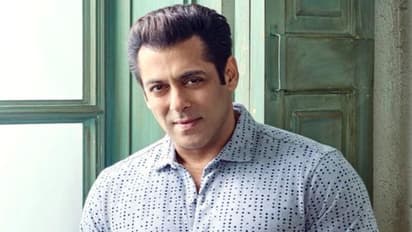 আজও সলমনের ভয়ে কাঁপেন এই বলি ডিভা, সামনে এলেই বাক্যহারা হয়ে যান, কেন জানেন?