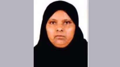 മലയാളി ഉംറ തീർത്ഥാടക യാത്രാമധ്യേ മരിച്ചു