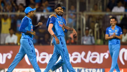 കാര്യവട്ടത്തെ വിസ്‌മയ ബൗളിംഗ്; അര്‍ഷ്‌ദീപ് സിംഗിനെ വാഴ്ത്തി കെ എല്‍ രാഹുല്‍ 