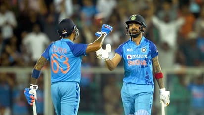 രാഹുലിനെ മാറ്റില്ലെന്ന് ഉറപ്പ്, ഹര്ഷല് വരുമോ? ദക്ഷിണാഫ്രിക്കയ്ക്കെതിരെ ഇന്ത്യന് ടീമിന് മാറ്റത്തിന് സാധ്യത