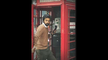 மனைவியுடன் வெளிநாடு புறப்பட்ட பிக்பாஸ் ராஜு...வைரல் போட்டோஸ் இதோ  