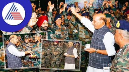 ఇండియన్ ఆర్మీ జవాన్లతో కలిసి ‘సందేసే ఆతే హై’ పాట పాడిన రాజ్ నాథ్ సింగ్.. వైరల్ అవుతున్న వీడియో