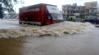 अच्छा तो हम चलते हैं: भारत को 7% अधिक बारिश देकर साउथ-वेस्ट मानसून विदा, जाानिए किन राज्य में कितना गिरा पानी