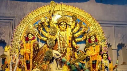 আগামী বছর কবে থেকে পুজো? বোধন বেলায় জানুন ২০২৩ সালের দুর্গাপুজোর নির্ঘন্ট