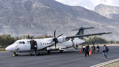 'Wear undergarments': Pakistan International Airlines issues strange 'dresscode' for cabin crew