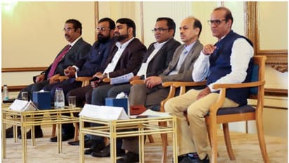  ഗൾഫിൽ തൊഴിൽ തേടുന്നവർക്ക് അറബി ഭാഷ പരിശീലനം നൽകുമെന്ന് കേരള സ്റ്റേറ്റ് അക്കാദമി ഫോർ സ്‌കിൽസ്