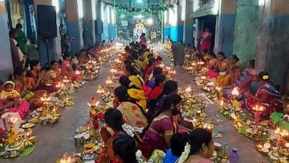 கபாலீஸ்வரி அம்மன் கோவிலில் உலக நன்மை வேண்டி 508 விளக்கு பூஜை