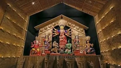 আজ মহাষষ্ঠী দিনে এভাবেই দেবী দূর্গার পুজো করুন, তাহলে মা কাত্যায়নীর আশির্বাদে খুলে যাবে ভাগ্য