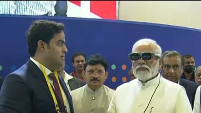 ಅದ್ಭುತ ವೈಶಿಷ್ಟ್ಯಗಳುಳ್ಳ ಜಿಯೋ ಸ್ಮಾರ್ಟ್‌ ಗ್ಲಾಸ್‌ ಅನಾವರಣ: ಮಾರ್ಕ್‌ ಜುಕರ್‌ಬರ್ಗ್‌ ವಿರುದ್ಧ ಪೈಪೋಟಿಗಿಳಿದ ಅಂಬಾನಿ!