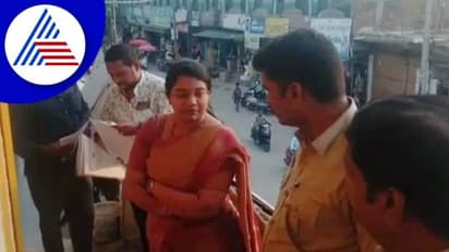 ಎಸ್‌ಡಿಪಿಐ ಕಚೇರಿ ಮೇಲೆ ದಾಳಿ; ಫ್ಲೆಕ್ಸ್‌, ಕರಪತ್ರ ಪತ್ತೆ! 