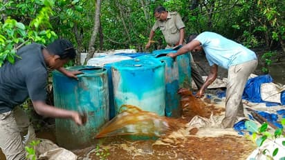 మునుగోడు ఉపఎన్నికలో నకిలీ మద్యం సరఫరా: ఒడిశాలో లిక్కర్ బాట్లింగ్ యూనిట్ గుర్తింపు