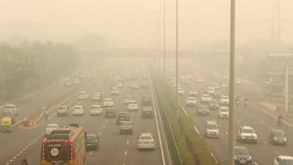 ফের দূষণের মাত্রা পারদ ছাপালো দিল্লিতে, বর্তমানে সেখানে বায়ুদূষণে মান "গুরুতর"